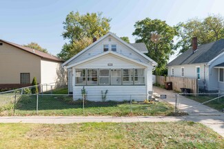123 N Henrietta Ave, Rockford, IL 61101