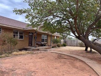 1308 N Forrest St, Altus, OK 73521