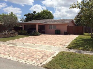 8220 NW 67th Ave, Tamarac, FL 33321