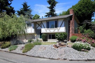 11134 NE 145th St, Kirkland, WA 98034