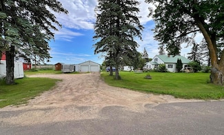 49892 285th Ave, Staples, MN 56479
