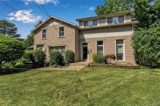 5334 Genesee St, Bowmansville, NY 14026