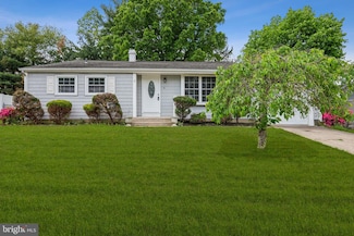 6 N Sunset Dr, Voorhees, NJ 08043