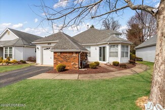 213 Peach Tree Place, Freehold, NJ 07728