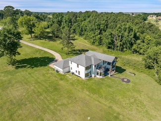 145 Grandview Blvd, Montgomery, TX 77356