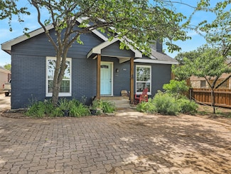 2522 W Jefferson Blvd, Dallas, TX 75211