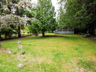 9712 Channel Dr NW, Olympia, WA 98502