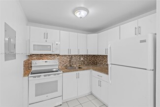 3640 NW 9th St Unit 103, Miami, FL 33125