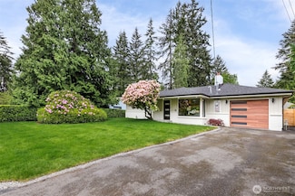 18733 50th Ave NE, Lake Forest Park, WA 98155