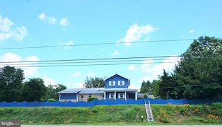 1553 N River Rd, Halifax, PA 17032