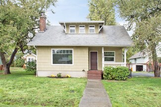 6740 NE Pine St, Suquamish, WA 98392