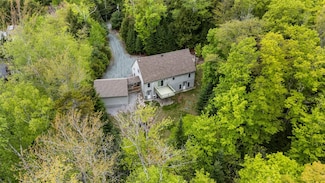 24 Wildwood Dr, Grantham, NH 03753