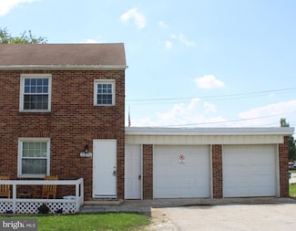 2170 S Queen St Unit B, York, PA 17402