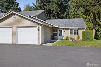 5611 99th Street Ct E Unit 5611, Puyallup, WA 98373