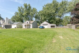822 Harefoote St, Holland, OH 43528