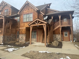 7 Maple Crescent Unit 13, Vernon Twp., NJ 07462