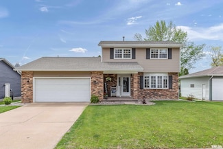 2723 W 35th St, Davenport, IA 52806
