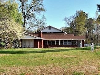 8106 Mount Holly Rd, Charlotte, NC 28214
