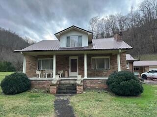 150 Hamilton Branch, Harold, KY 41635