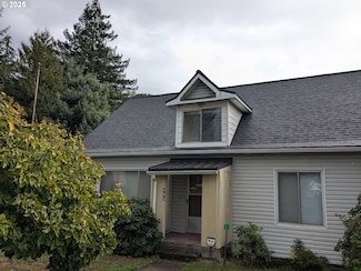 453 NE Yamhill St, Willamina, OR 97396