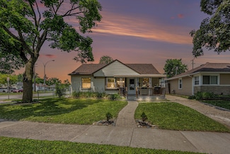 3126 Starr Rd, Royal Oak, MI 48073