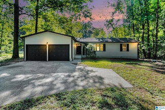 120 Huey Ln, Bessemer, AL 35023