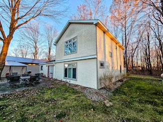 46627 Broadway, Bloomingdale, MI 49026