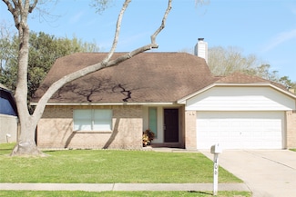 406 Country Ln, League City, TX 77573