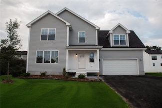 33 Recess Ln, Warwick, RI 02889