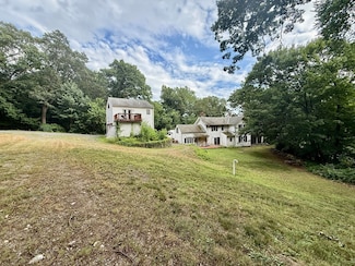 11 Danforth Park Rd, Framingham, MA 01701