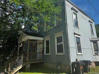 8 Noxon St, Poughkeepsie, NY 12601