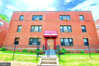 5204 3rd St NW Unit 4, Washington, DC 20011