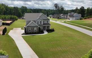76 Hodges St, Newnan, GA 30263