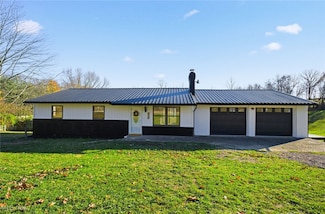 1747 E Airport Rd NE, McConnelsville, OH 43756