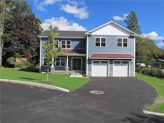 5 Zircon St, Warwick, RI 02886