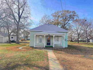 1311 N Harrison St, Lexington, NE 68850