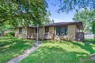 2925 E 41st St, Des Moines, IA 50317