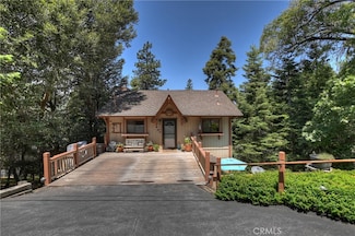 1100 Arbula Dr, Crestline, CA 92325