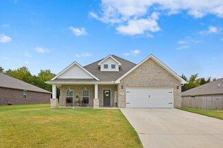 5153 Evergreen Dr, Joplin, MO 64801