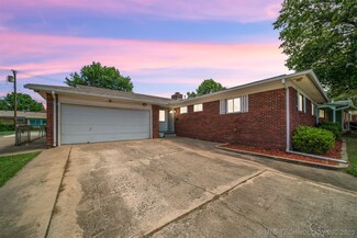 5121 E 29th St, Tulsa, OK 74114