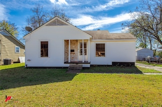 2424 Broadway Dr, Bossier City, LA 71111