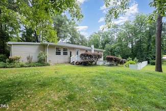 3012 Optimist Farm Rd, Apex, NC 27539