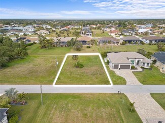 85 White Marsh Ln, Rotonda West, FL 33947