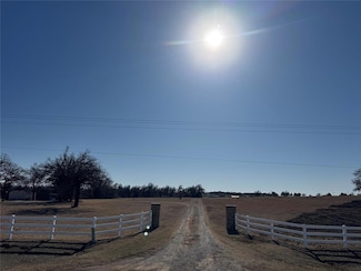 72 E0720 Rd, Guthrie, OK 73044
