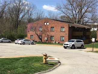 2553 Brush Ct Unit C, Saint Louis, MO 63125