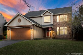 326 Ashford Ln, Grayslake, IL 60030