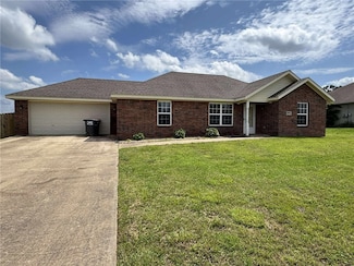1055 Raspberry St, Elkins, AR 72727