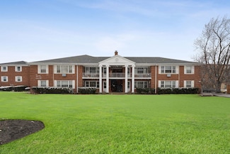 2000 Parkside Dr Unit B2, Park Ridge, IL 60068