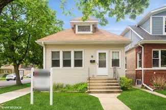 5000 N Kenneth Ave, Chicago, IL 60630