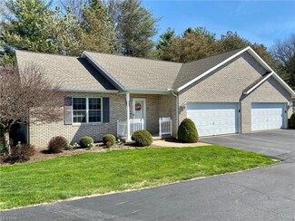 112 Aspen Dr Unit 112, Dover, OH 44622